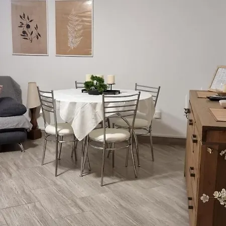 Bruno's House דירה