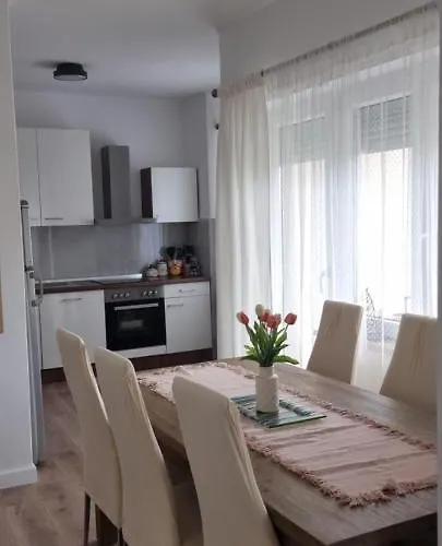 아파트 Bruno's House