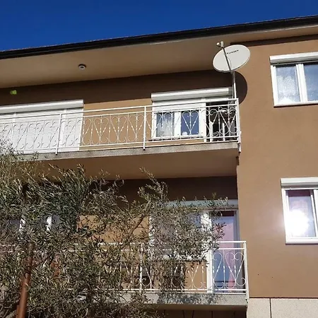 Bruno's House Lejlighed Pula